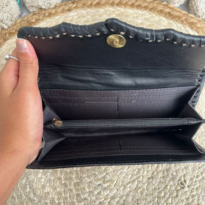 2026 Best Selling Hand <b>Tooled</b> <b>Leather</b> Wristlet Wallet Wholesale Luxury Fashion Genuine Cowhide <b>Leather</b> Phone Wallet for Women's - Product Image 6