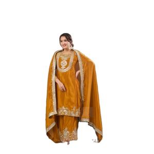 Conjunto de 3 Piezas para Mujer, Estilo Festivo, en Seda Chinon con Bordado, Incluye Pantalón y Dupatta, de Secado Rápido - Product Image 1