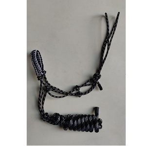 Correas de nailon trenzado hechas a mano con hebillas Conway ajustables y cierres de gatillo, para montura western y caballo. - Product Image 1