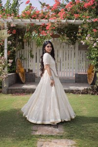Lehenga Choli Blanco Especial para Navratri, Chaniya Choli para Mujer, Ropa Tradicional India - Product Image 3