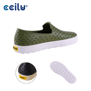 Zuecos Veganos Personalizados, Perforados, Unisex, al por Mayor, para Mujer, Impermeables, Antideslizantes, para Verano e Invierno - Product Image 1