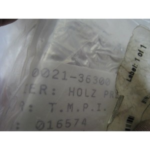 5 AMAT 0021-36300 แมนิโฟลด์, ช่องเอาต์พุต DXZ - อุปกรณ์และอะไหล่เซมิคอนดักเตอร์ระดับโลกที่เชื่อถือได้ - Product Image 3