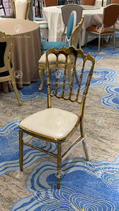 Sillas de Comedor Apilables de Metal Dorado de Lujo Estilo Napoleón para Banquetes, Hoteles, Fiestas, Eventos y Bodas - Product Image 5