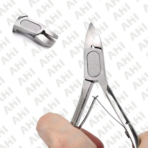 Coupe-ongles incurvé AHI en acier inoxydable robuste, à large ouverture pour ongles épais, coupe-ongles professionnel durable pour les orteils - Product Image 4