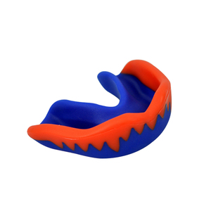 Nouveau design 2026 – Protège-dents de boxe MMA en caoutchouc/silicone durable noir/blanc pour la protection des dents et des gencives - Product Image 1