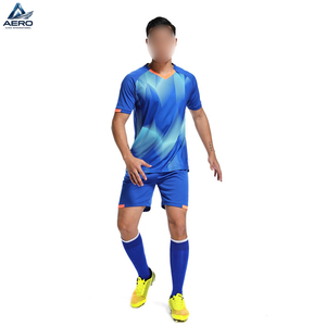 ชุดเสื้อฟุตบอลสีน้ำเงินแบบซับลิเมชั่นเต็มตัวพร้อมกางเกงขาสั้น ชุดทีมกีฬาทันสมัยระดับมืออาชีพ ชุดฟุตบอลแห้งเร็วสำหรับสโมสร - Product Image 1