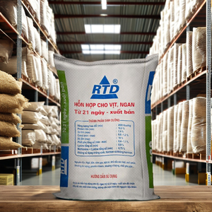 Sacs en plastique tissés en PP personnalisés du Vietnam résistants à l'humidité pour l'agriculture économiquement imprimés offset pour l'alimentation animale utilisation de farine de blé - Product Image 5