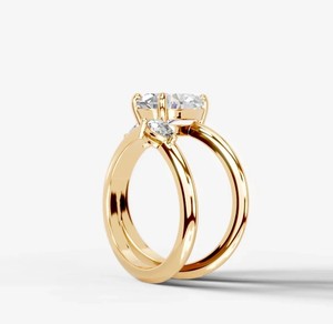 Anillo de Compromiso de Moissanita con Corte de Pera Geométrico, Plata de Ley 925, Chapado en Oro Amarillo, 6x9 mm, Lujoso y Elegante para Novia - Product Image 3