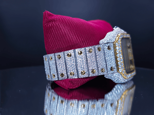 นาฬิกาข้อมือผู้ชายคุณภาพสูงหรูหราประดับโมอิสซาไนต์ ตัวเรือนทรงเหลี่ยมกระจกคริสตัล ขนาด 5 มม. ระบบกลไก ETA สภาพเยี่ยม - Product Image 3