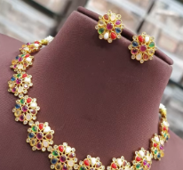 Ensemble collier et boucles d'oreilles en laiton plaqué or de luxe avec moissanite pour fiançailles, mariage, fête et cadeau - Bijoux tendance pour femmes - Product Image 2