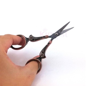 Mini ciseaux à broder de qualité industrielle en acier inoxydable avec pointe pointue pour couper les petits ciseaux à ongles fantaisie polyvalents - Product Image 5