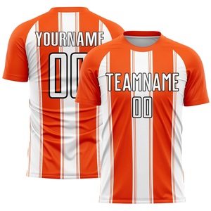 Jersey de Fútbol Personalizado Naranja y Blanco, Uniforme de Equipo Transpirable, 100% Poliéster de Secado Rápido, Fabricante OEM, Superventas - Product Image 2