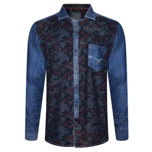 Chemise en jean bleu délavé pour homme Enzyme Medium, en coton, manches longues, poche poitrine, fermeture boutonnée, coupe décontractée - Product Image 4