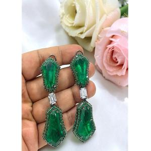 Pendientes Glamurosos Plateados en Plata de Primera Calidad con Piedras para Fiestas, para Mujer, para Bodas, Colección para Mujer - Product Image 1