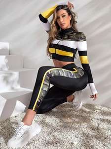 Nuevo Conjunto Deportivo de Dos Piezas con Logotipo Personalizado, Top Corto y Pantalones Deportivos para Mujer en Oferta - Product Image 6