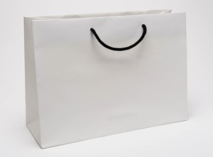 Fabricant de sacs de courses en papier kraft écologiques au Vietnam - Usine de sacs d'emballage personnalisés en gros directement de l'usine - Product Image 2