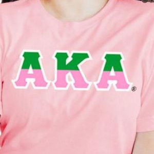 Camiseta AKA de dos tonos con letras griegas para mujer, camiseta rosa y verde para hermandades, ropa informal universitaria, top de verano - Product Image 2