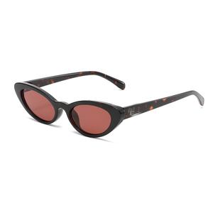 RTS Vente en gros Lunettes de soleil personnalisées à petite monture Design tendance pour hommes à la mode Lunettes de soleil pour femmes Lunettes - Product Image 5