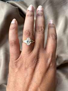 Anillo de Compromiso con Diamante Cultivado en Laboratorio de Primera Calidad, Corte Portugués Redondo de 3.02CT, Unisex, Oro Blanco de 14K, Joyería Fina Moderna para Novia - Product Image 6