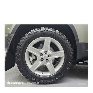 Land Rover Defender 110 D240 SE Modelo Diciembre 2020 con 83,354 km, Caja de Cambios Automática, Volante a la Izquierda, Combustible Diésel - Product Image 5