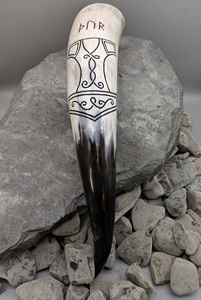 High Quality Viking <b>Drinking</b> Horn with <b>Stand</b> Polished Carved Animal Style Natural Craft for Wedding or Home Decoration - Product Image 6