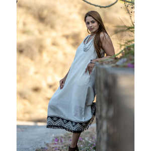 Vestido Informal Blanco Tulip Bud de The Quince Life, Tejido a Mano, Talla S-M - Product Image 4