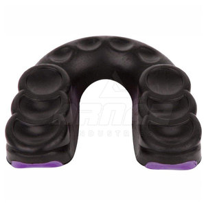 Protector Bucal Ligero con Diseño Absorbente de Impactos y Cómodo para Practicar - Product Image 3