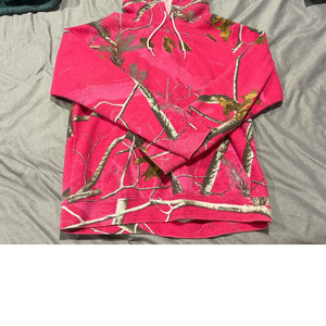 เสื้อฮู้ดลายพราง Real Tree สตรีทแวร์ผู้ชาย แฟชั่นแนวเมือง เสื้อพูลโอเวอร์ลายพราง รับผลิตตามแบบ (OEM) ขายส่งจำนวนมาก - Product Image 4