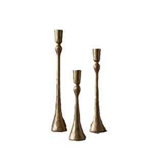 Ensemble de 3 bougeoirs rustiques en fer noir, faits à la main, en métal torsadé, pour décoration festive Diwali et centre de table de mariage - Product Image 6