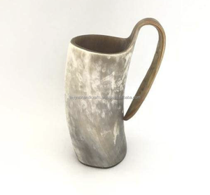 Verre à bière en corne naturelle polie, style animalier et thème nautique - Product Image 5