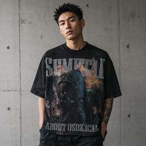T-shirt ample en coton 100% pour homme, coupe carrée, effet délavé personnalisé, avec graphisme vieilli et strass, marque privée, style streetwear - Product Image 6