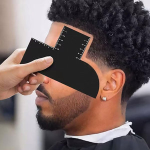 Carte d'amélioration de la coupe pour barbiers avec indicateurs de mesure – Outil réutilisable pour la mise en forme de la ligne des cheveux – Précision professionnelle pour les finitions impeccables - Product Image 2
