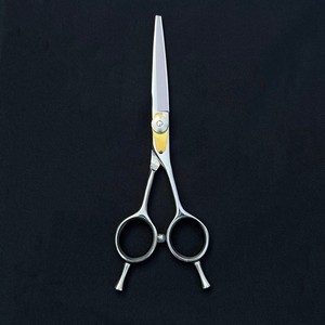 Ciseaux de coiffure professionnels en acier inoxydable de 6 pouces, droits, tranchants, plaqués titane - Product Image 2