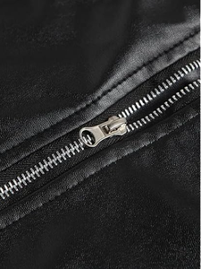 Gilet d'hiver pour homme en polyester orné de strass, style motard punk, coupe ajustée, sans manches - Product Image 4