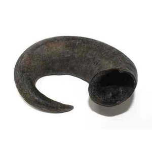 BUFFALO HORN DOG CHEOO, Masticables Redondos 100% Naturales para Perros, Sin Químicos, Sin Conservantes, Ecológicos, Estilo Animal, Personalizados - Product Image 1