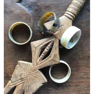 Ensemble de bracelets en corne naturelle TribalGlint | Bracelets de déclaration ethniques audacieux pour la mode Boho et les cadeaux faits à la main | Collection en gros - Product Image 3