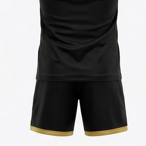 Ensemble de maillot et short de football noir et or de qualité supérieure, logo personnalisé, uniforme d'entraînement de football, vêtements de sport pour hommes - Product Image 3