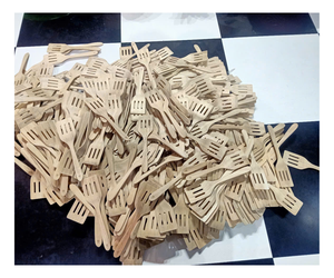 Cuillères en bois en gros, conception personnalisée, ustensiles de cuisine en bois d'acacia, service OEM - Product Image 1