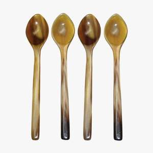 Juego de Cucharas para Servir Hechas a Mano con Hueso de Cuerno y Patrón Marrón Natural, Ecológicas, Tamaño Personalizable - Product Image 5