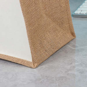 Sac à bandoulière en toile de jute naturelle fait main pour les courses, la plage et les sorties décontractées - Product Image 4