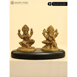 5 pouces fait à la main petite déesse Lakshmi et seigneur Ganesha Statue sur socle en bois pour la maison et le temple fabriqué en Inde - Product Image 4