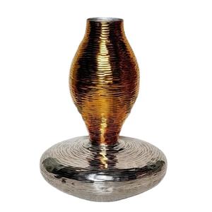 Vase à fleurs en métal plaqué argent et or Vase et pots de designer antique fantaisie Fournitures de centres de table décoratifs pour la maison et le jardin - Product Image 1