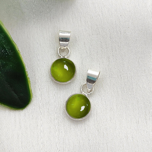 Peridot Quartz 7mm Round Bezel <b>Charms</b> Handmade Cabochon Cut Peridot Quartz Bezel Set <b>Charm</b> with Bail <b>Silver</b> Plated Jewelry <b>Charm</b> - Product Image 1