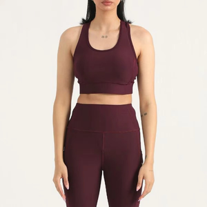 Ensemble de yoga pour femmes de haute qualité, léger, sans manches, avec impression de logo personnalisée, vêtements de fitness pour la salle de sport, ensembles de yoga en tissu spandex - Product Image 2