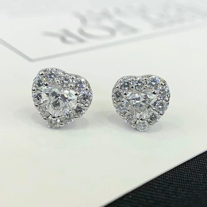 Pendientes de Plata 925 con Forma de Corazón y Moissanita, Joyería Romántica para Mujer, para Bodas - Product Image 1