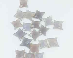 ลูกปัดพลอยมูนสโตนสีเทา รูปดาวนินจา สำหรับทำเครื่องประดับ - Product Image 3