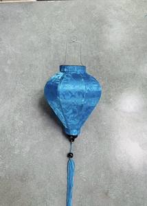 Lanterne traditionnelle en bambou de Hoi An, tissu jacquard, motif luxueux, colorée, pour la décoration de mariage, de restaurant, lanterne suspendue, vente en gros - Product Image 2