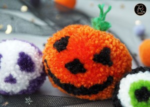 Pompons personnalisés pour décorer les robes et autres produits artisanaux. Achetez directement auprès du fournisseur. - Product Image 2