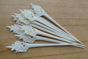 Épingle à chignon en os de buffle sculpté à la main, fourche à cheveux artisanale, bijou de cheveux fait main, directement de l'usine de fabrication - Product Image 4