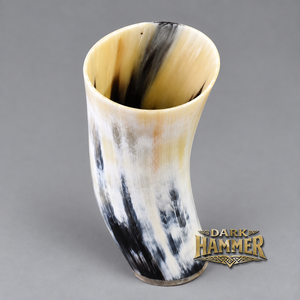 Vaso de Vidrio con Cuerno Natural de 6 Pulgadas, Hecho a Mano, Pulido, para Bebidas - Product Image 1